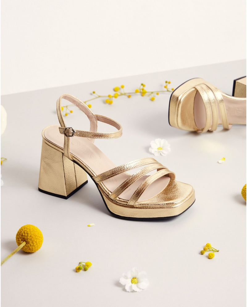 Platinum Love sandal