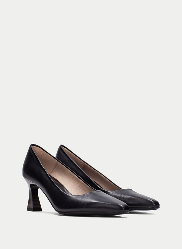 Pump dalia black