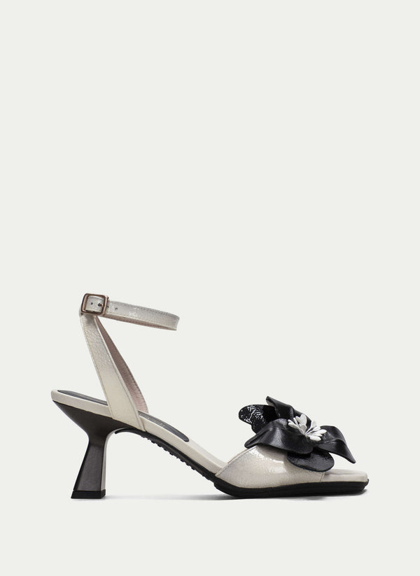 Heeled Sandal Danielle Cream-Black