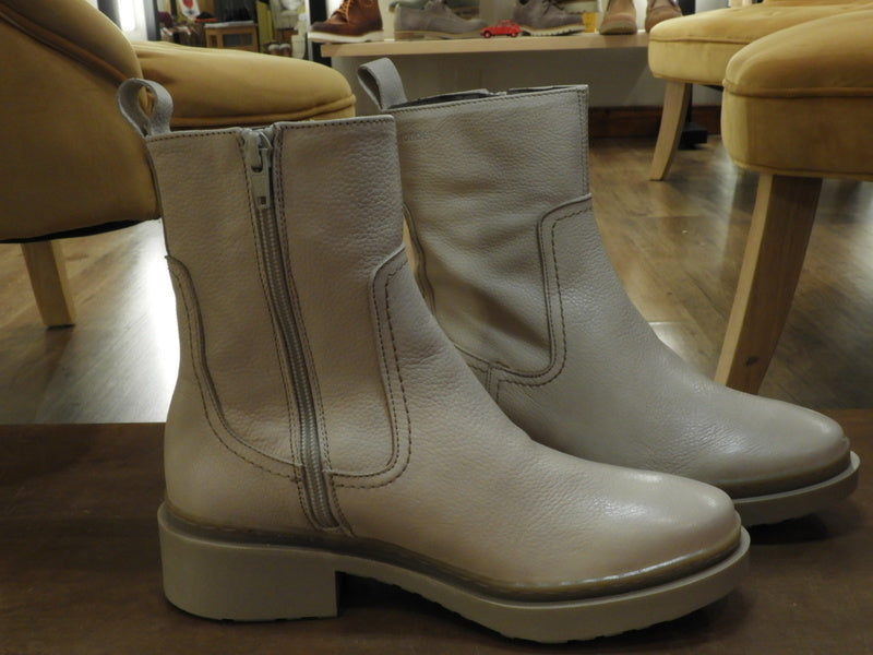 Bran Cream Ankle Boot