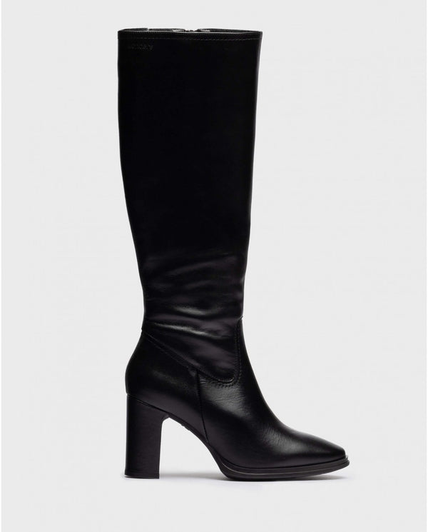 Garbi boot black