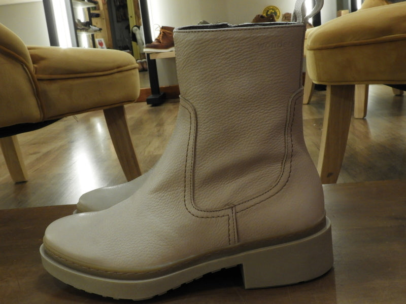 Bran Cream Ankle Boot